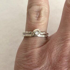 Silpada Sterling Silver Dainty Hammered Matte Cubic Zirconia Ring Set Sz 4.75